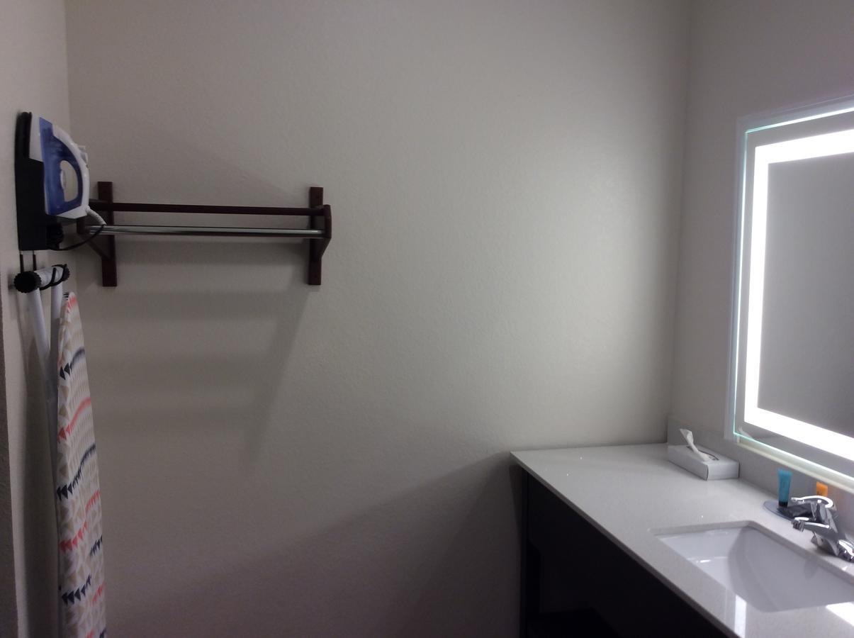 Regency Inn & Suites- Nw Houston Jersey Village Bilik gambar